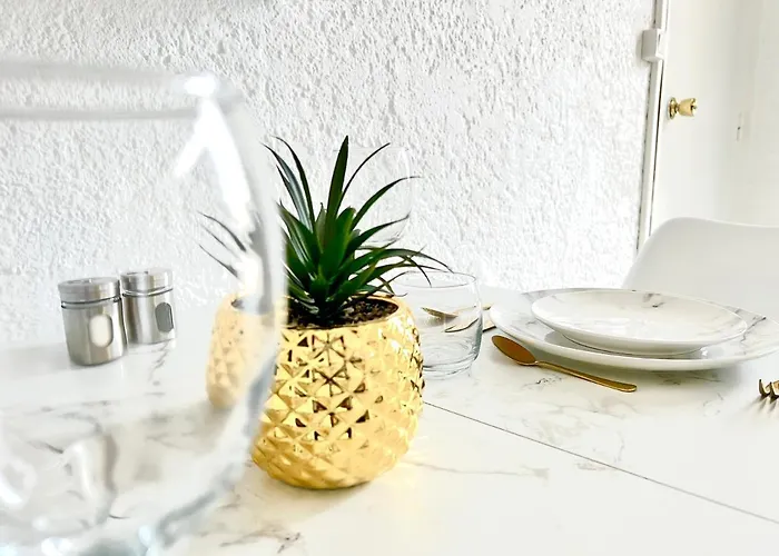 - Le Marbre - Aux Portes Du Futuroscope *