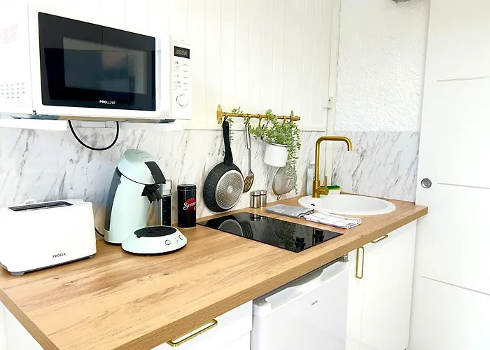 - Le Marbre - Aux Portes Du Futuroscope * Chasseneuil-du-Poitou